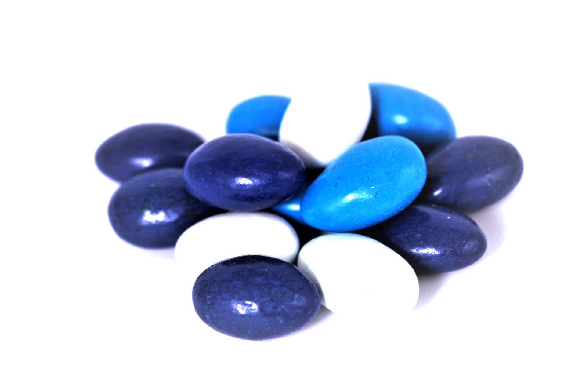 Navy, Mid Blue & White Candy Coated Dark Chocolate Almonds (Chanukah)